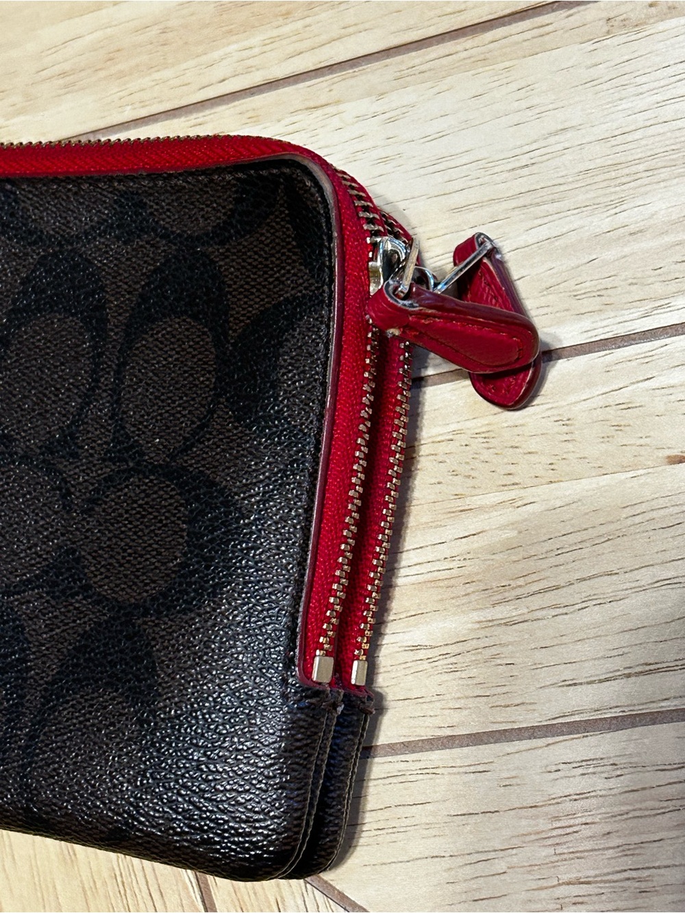 Coach Signature Brown Monogram Double Zip Wallet Red Trim - Picture 4 of 11